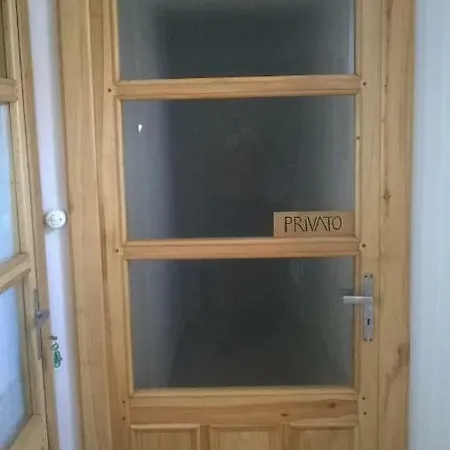 Stanza Di 'nonna Giovanna' *